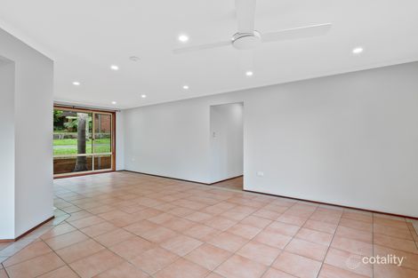 Property photo of 19 Kauri Court Ourimbah NSW 2258