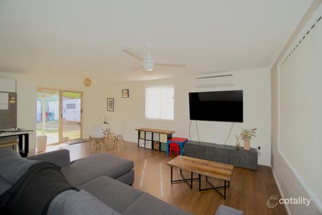 Property photo of 8 Paradise Avenue Thabeban QLD 4670