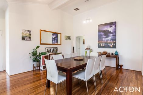 Property photo of 4 Walba Place Coogee WA 6166