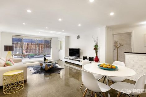 Property photo of 4/27-31 Oakdene Crescent Carnegie VIC 3163