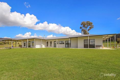 Property photo of 200 Magpie Lane Wooragee VIC 3747