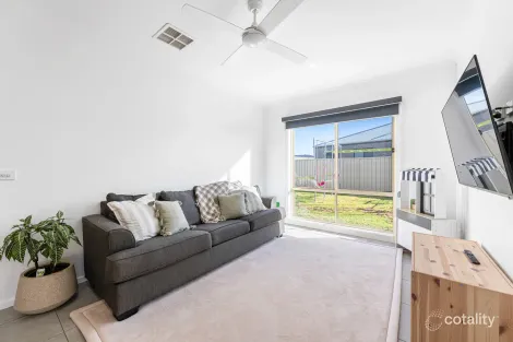 Property photo of 3 Cufari Drive Red Cliffs VIC 3496