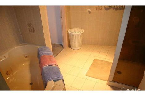 Property photo of 5 Chasselas Avenue Eschol Park NSW 2558