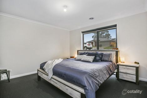 Property photo of 5 Berta Rise Drouin VIC 3818