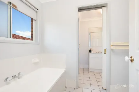 Property photo of 32 Wilkinson Drive Crestmead QLD 4132