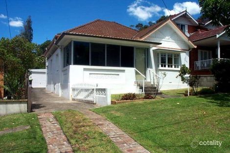 10 Coles Rd, Freshwater, NSW 2096