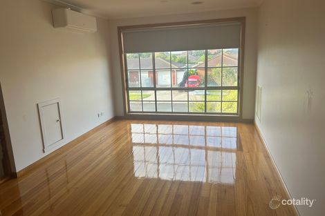 Property photo of 5 Pringle Place Altona Meadows VIC 3028