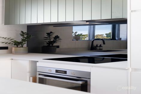 Property photo of 10/9 Kooyong Road Caulfield North VIC 3161