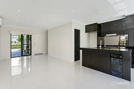 Property photo of 11 Peninsula Drive Robina QLD 4226