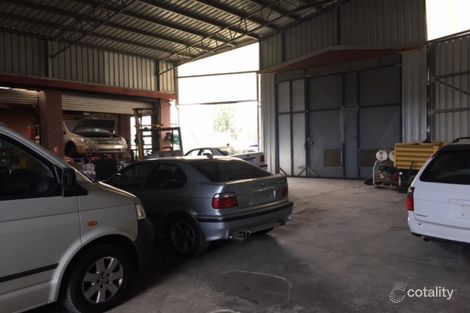 24 Clapham St, Beckenham, WA 6107