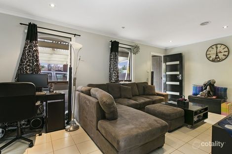 Property photo of 6 Latrobe Street Cranbourne VIC 3977