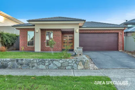 27 Arrow Rd, Cranbourne East, VIC 3977