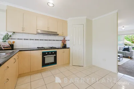 Property photo of 2/93 Pecks Road Sydenham VIC 3037