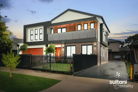 1/3 Oldmeadow St, Dandenong North, VIC 3175