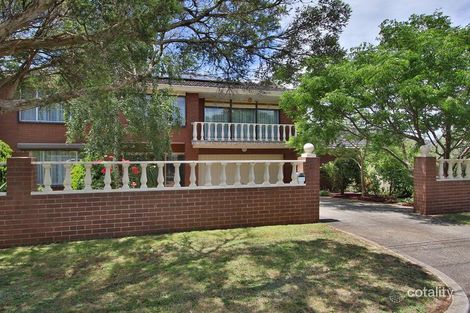 Property photo of 10 Crown Point Chirnside Park VIC 3116