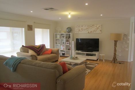 Property photo of 18 Diana Drive Werribee VIC 3030