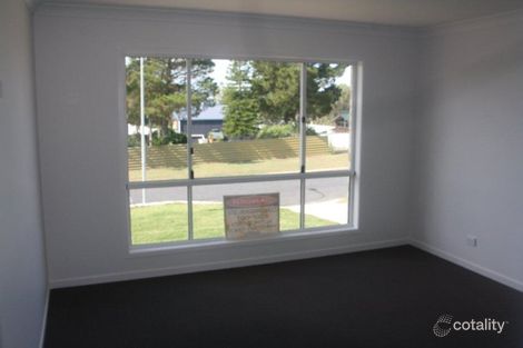 Property photo of 2/1A Sandstone Court Warwick QLD 4370