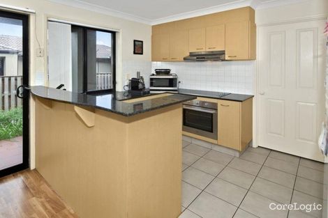 Property photo of 28/18 Bourton Road Merrimac QLD 4226