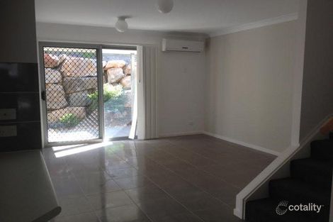Property photo of 10/99-113 Peverell Street Hillcrest QLD 4118