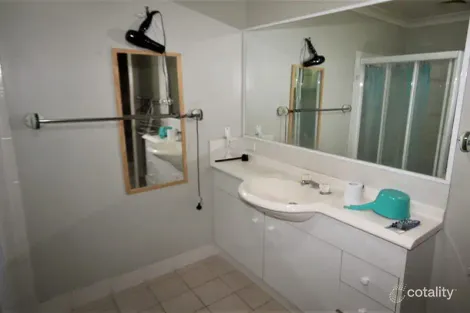 Property photo of 10 Van Wirdum Place Calamvale QLD 4116