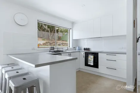 Property photo of 1 Stephen Street Rye VIC 3941