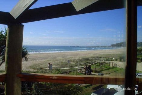 Property photo of 1 Fourth Avenue Palm Beach QLD 4221