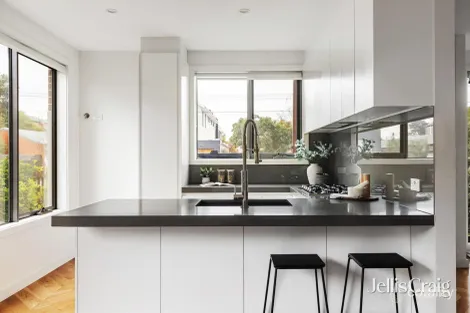 Property photo of 1/2 Lees Street McKinnon VIC 3204