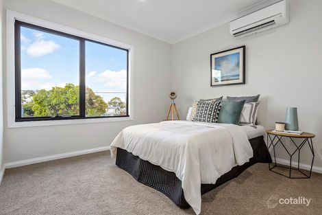 Property photo of 13 Doon Avenue Glen Waverley VIC 3150