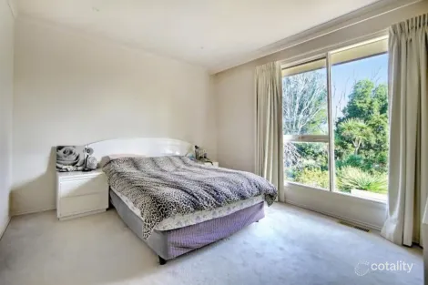Property photo of 2/468 Glen Eira Road Caulfield VIC 3162