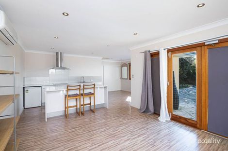 Property photo of 11 Mahlberg Avenue Woodlands WA 6018