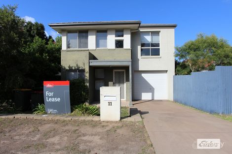 11 Northampton Dr, Glenfield, NSW 2167