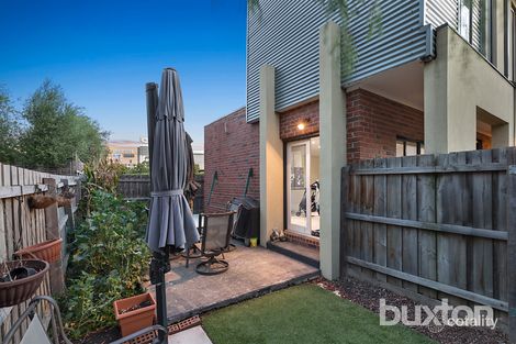 Property photo of 2/1229 Nepean Highway Highett VIC 3190
