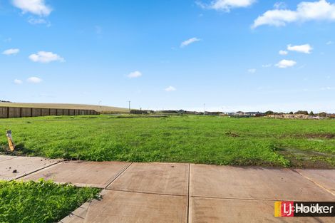 Property photo of 280 Spring Street Beveridge VIC 3753