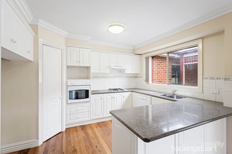 Property photo of 8 Lovat Place Melton VIC 3337