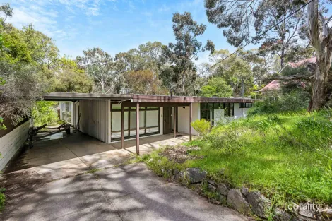 Property photo of 22 Hobart Crescent Banksia Park SA 5091