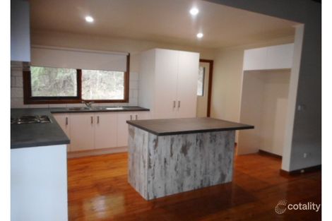 20 Hearse Rd, Millgrove, VIC 3799