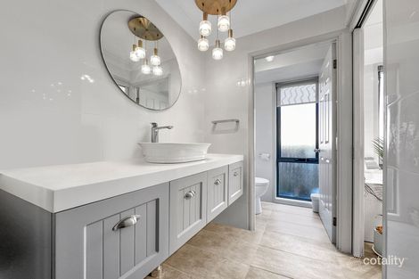 Property photo of 5 Timbara Crescent Blue Haven NSW 2262