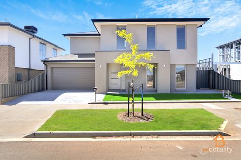 18 Poundbury Ave, Strathtulloh, VIC 3338