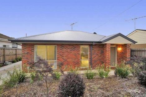 Property photo of 1/5 Weddell Road North Geelong VIC 3215