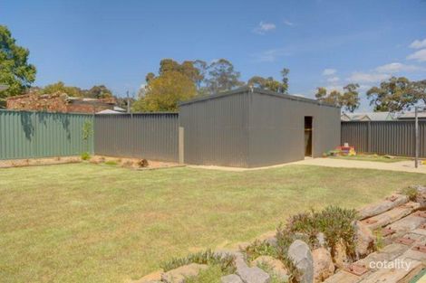 Property photo of 6 Avenwood Close Canadian VIC 3350