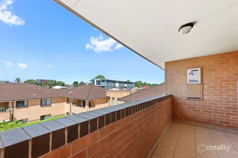 Property photo of 13/22-26 Phillips Avenue Canterbury NSW 2193