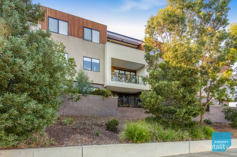 Property photo of 5/2 Monckton Place Caroline Springs VIC 3023
