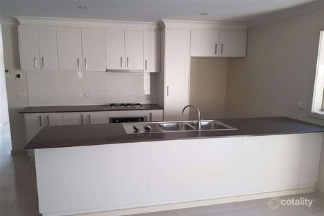 Property photo of 6 Dava Court Gladstone Park VIC 3043