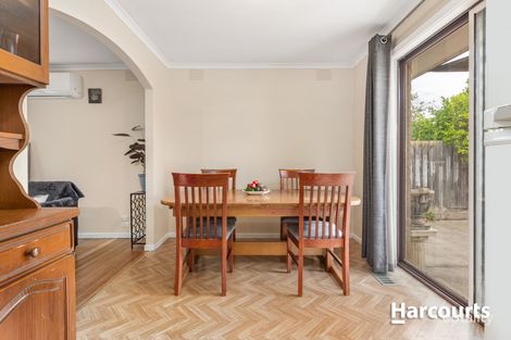 Property photo of 13 Bemersyde Drive Berwick VIC 3806