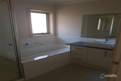 Property photo of 6 Dava Court Gladstone Park VIC 3043