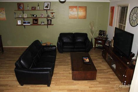 Property photo of 2/22-26 Hawthorn Place Mardi NSW 2259