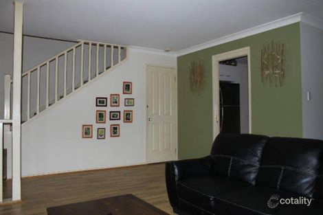Property photo of 2/22-26 Hawthorn Place Mardi NSW 2259