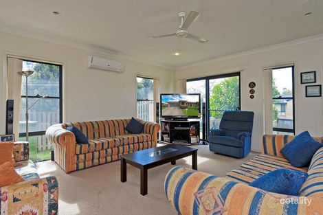 Property photo of 30 Shawnee Crescent Pimpama QLD 4209