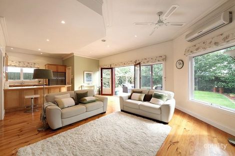 Property photo of 2 Munro Avenue Carnegie VIC 3163
