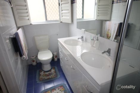 1/141 Surf Pde, Broadbeach, QLD 4218